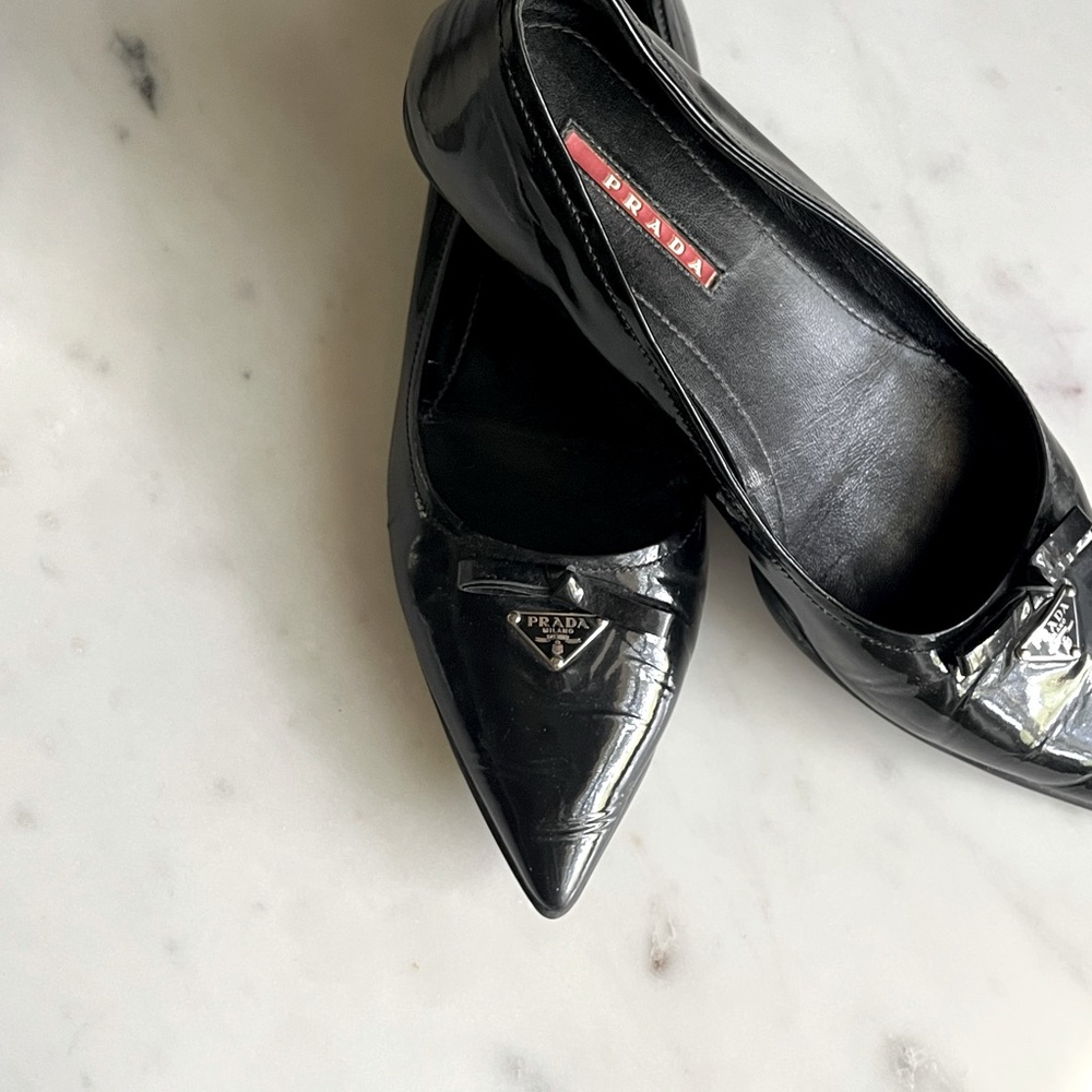 Vintage Prada Pointed Toe Leather Flats 38.5